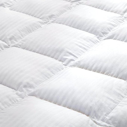Luxurious All-Season Goose Down Feather Fiber Comforter Duvet Insert, Exquisite Twin White Stripe Design, Premium Baffle Box, 100% Cotton Down Proof Fabric, 50 oz. Fill Weight