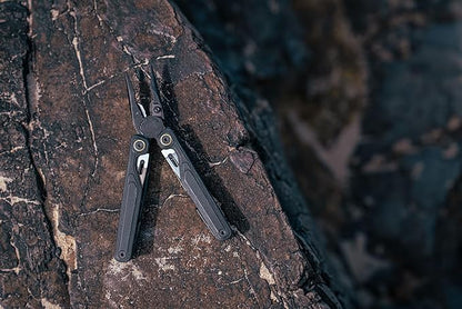 LEATHERMAN, Wave Alpha – 16-in-1 Multi-Tool with MagnaCut® Blade, G10 Handles & Full-Size Scissors, Obsidian