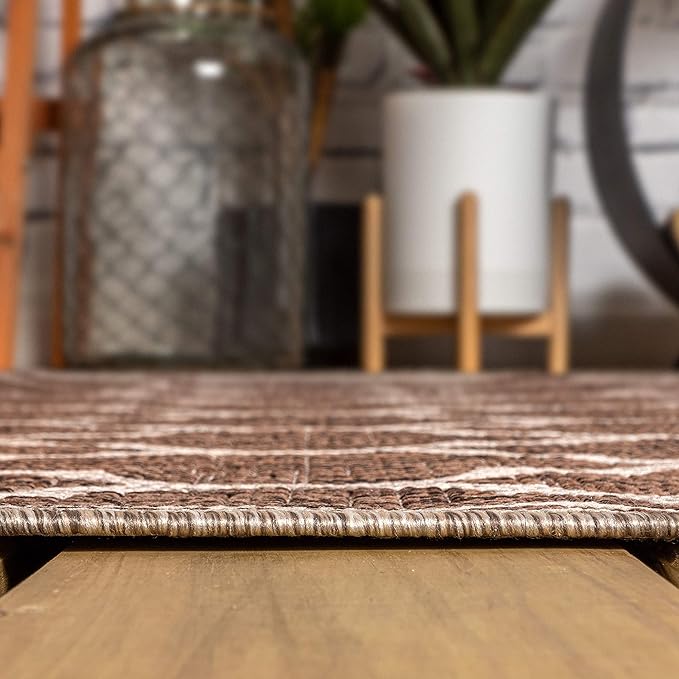 JONATHAN Y Moroccan Trellis Indoor Outdoor Round Area Rug 8 Ft Espresso/Taupe, Trebol Textured Weave for Backyard, Patio, Porch, Easy-Cleaning, Pet-Friendly, Non-Shedding (SMB109B-8R)