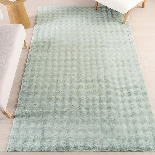 nuLOOM Jeni Green, 2'6" x 8', Solid Faux Rabbit, Fluffy and Cozy, High Traffic, Stain Resistant, Easy Clean, Durable Washable Runner for Bedroom, Living Room, Dining, Den, Foyer, Entryway