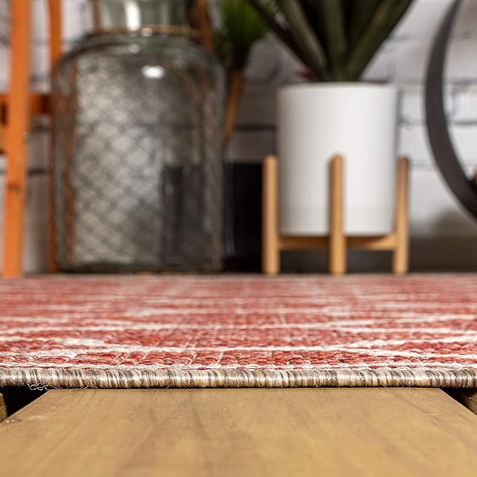 JONATHAN Y Moroccan Trellis Indoor Outdoor Round Area Rug 8 Ft Red/Beige, Trebol Textured Weave for Backyard, Patio, Porch, Easy-Cleaning, High Traffic, Pet-Friendly, Non-Shedding (SMB109C-8R)
