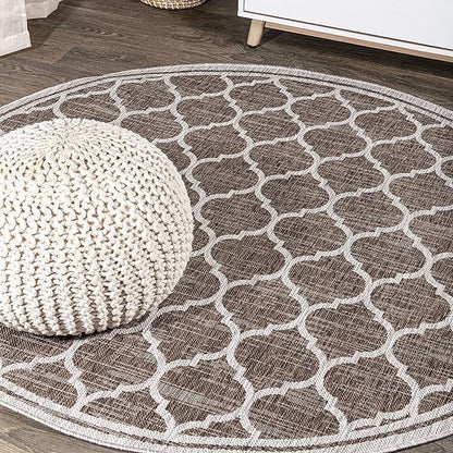 JONATHAN Y Moroccan Trellis Indoor Outdoor Round Area Rug 8 Ft Espresso/Taupe, Trebol Textured Weave for Backyard, Patio, Porch, Easy-Cleaning, Pet-Friendly, Non-Shedding (SMB109B-8R)